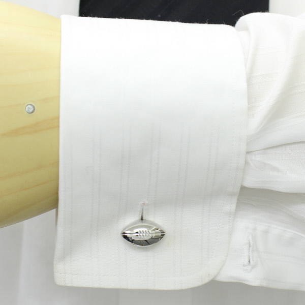 マート カフス 全2色 肉食系男子の象徴 ラグビーボール ゴールドorシルバー カフスボタン カフリンクス Cufflinks Cuffs メンズ 男性 結婚式 スポーツ ゲーム スーツアクセサリー専門店 ブライダル 披露宴 二次会 お呼ばれ パーティー おしゃれ カフスマニア Cmdb Md