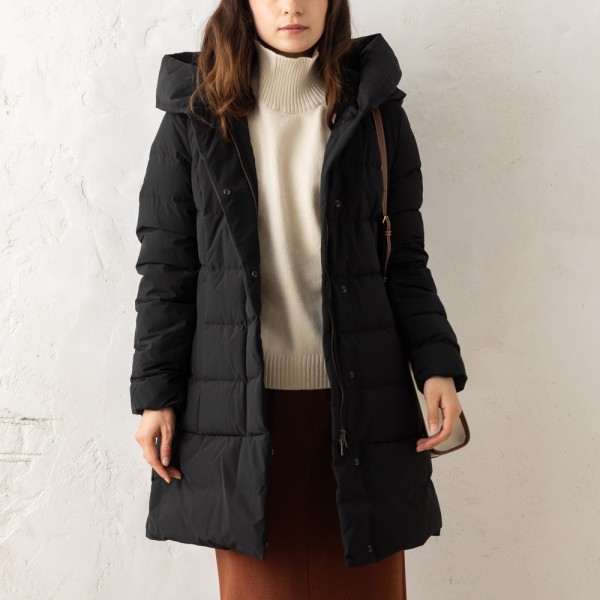ダウンジャケット・コート WOOLRICH Women Bubble Jackets CFWWOU0915FRUT2346 100 Black Women's Hooded Alsea Down Jacket in Stretch Nylon black