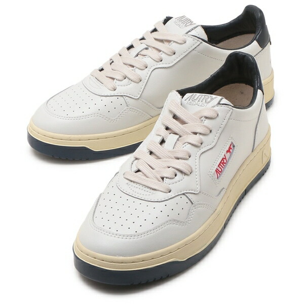 メゾンキツネ スニーカー メダリスト AUTRY オートリー コラボ ホワイト ネイビー メンズ MAISON KITSUNE AULM MK01 楽天市場】オートリー スニーカー メダリスト MAISON KITSUNEコラボ