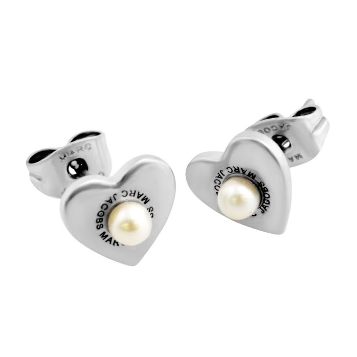 Cuore Marc Jacobs M0008660 066 Antique Silver Hearts Marc Jacobs M0008660 066 Antique Silver Hearts Studs Logo Pearl Heart Stud Earrings