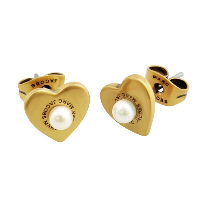 Cuore Marc Jacobs M0008660 795 Antique Gold Hearts Marc Jacobs M0008660 795 Antique Gold Hearts Studs Logo Pearl Heart Stud Earrings