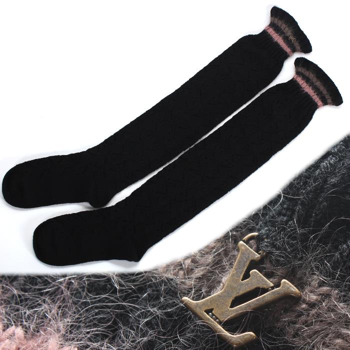 【エントリーpt5倍】LOUIS VUITTON ニーハイ 靴下 LVロゴタイプ引きつける付き添い人 lv-socks 羊毛黒いことソックス タイツ ストッキング ルイヴィトン 寄せあわせ激レア滅多に無い押さえる 靴パンプス【新品・未当て嵌める・定め事品】売れ筋
