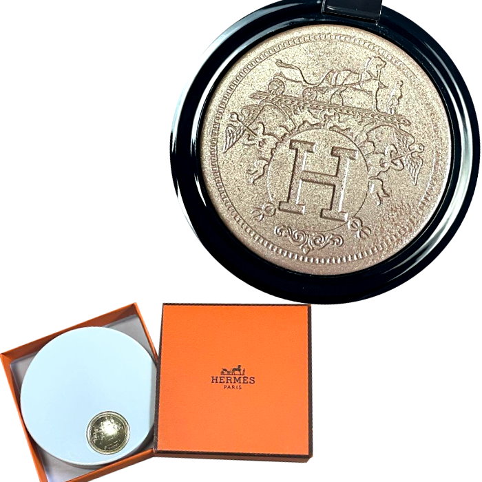 エルメス　ハイライト　01 フェイスパウダー 《Hトリオ》 ボン ミン 01 | Hermès