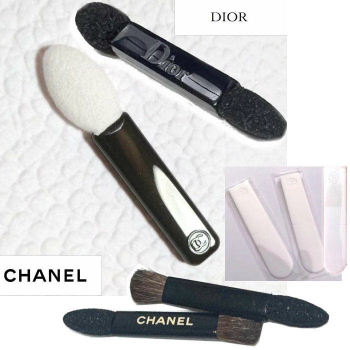 CHANEL V3 ファンデーションブラシ 2本セット v3-powderbrush.jpg