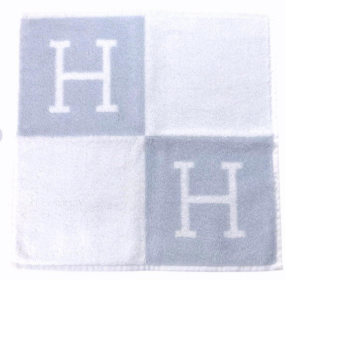 HERMES エルメス　ハンドタオル　ホワイト　ピンク　ブルー　グリーン　4枚組 HERMES エルメス ハンドタオル ホワイト ピンク ブルー グリーン