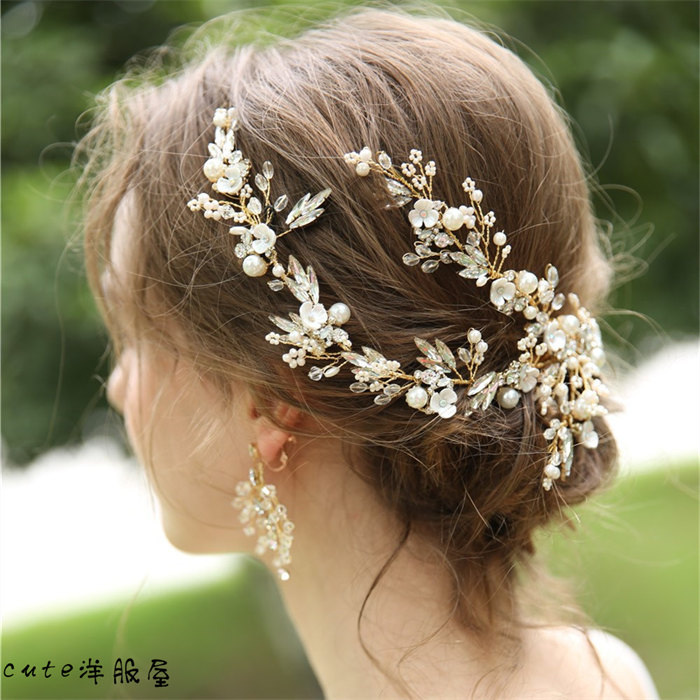 パール　ヘアアクセサリー　花カチューシャ　ビーズ　ウェディング　髪飾り　1576