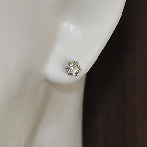 ダイヤモンドピアス 片耳 プラチナ・ダイヤモンド0.5ct（SIクラス