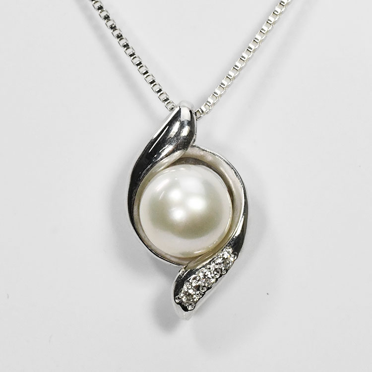 花珠真珠 7mm珠 ネックレス ペンダント ダイヤモンド0.03ct アコヤ本真珠 天然ダイヤモンド