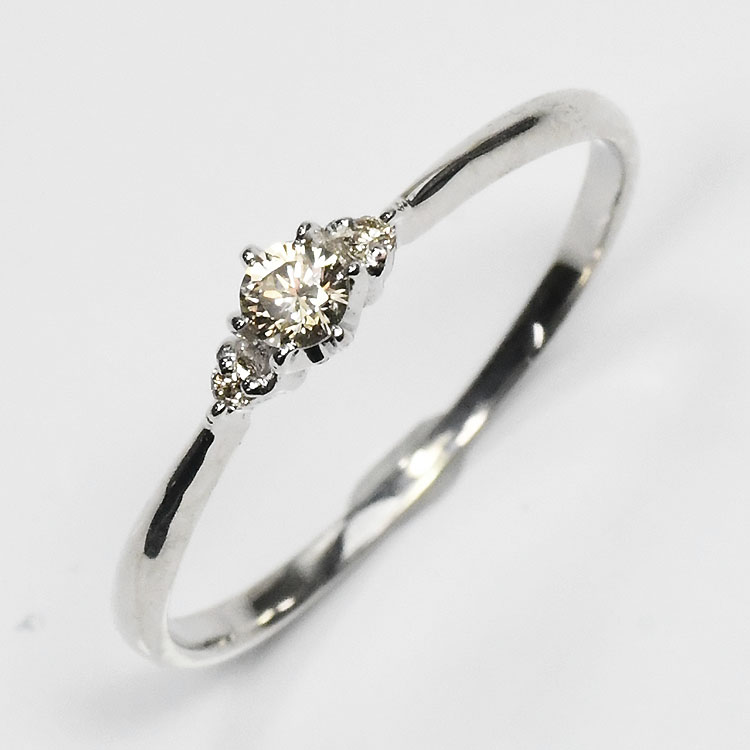 天然ダイヤモンドリング 0.1ct（SIクラス・鑑別書カード付） エンゲージ3ストーンリング プラチナカラー 婚約指輪 エンゲージリング プロポーズリング 指輪｜キュートジュエリー