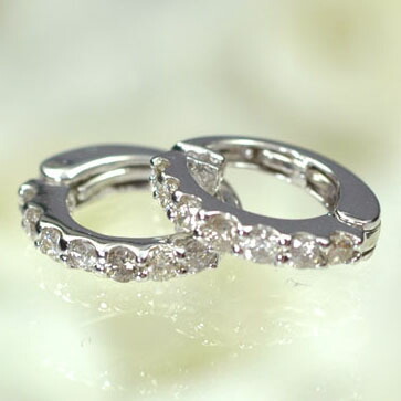 ピアリング イヤリング ダイヤモンド K18WG・ダイヤモンド0.28ct ピアリング
