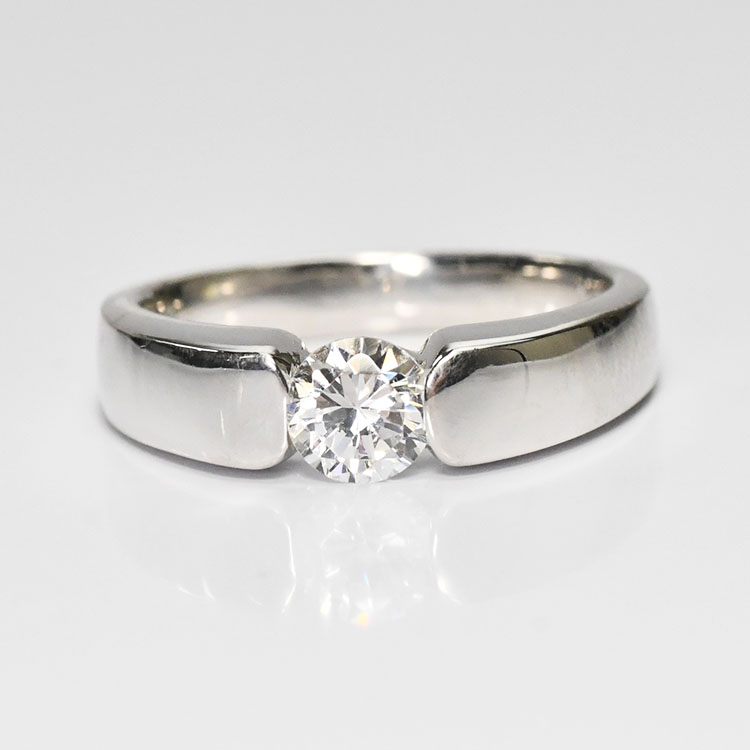 【侍ダイヤモンド】ダイヤモンド0.3ct リング H&C G～Iカラー VS～SIクラス プラチナカラー ダイヤモンドリング 「タンク3」 婚約指輪 一粒リング