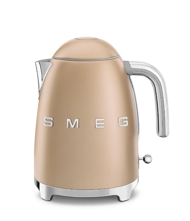 ★アウトネットボール★【飾りつけ箱に持ちはこび時傷つけるあり】【日本定まり品】smeg Kettle KLF03 ChampagneMatt 三鞭酒つや消し /SMEG/スメッグ/明かり湯わかし/明かりポット/イタリア共和国家電