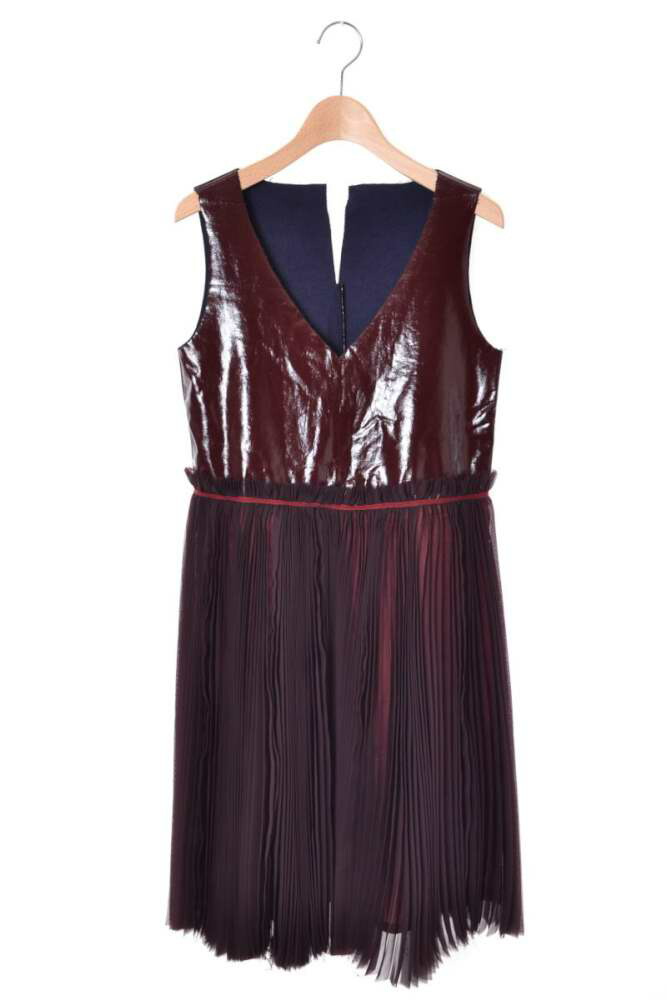 【関税・送料込】sacai Vネックアシンメトリー ワンピースドレス sacai - Sacaiサカイプリーツミックスドレスワンピースオリーブ