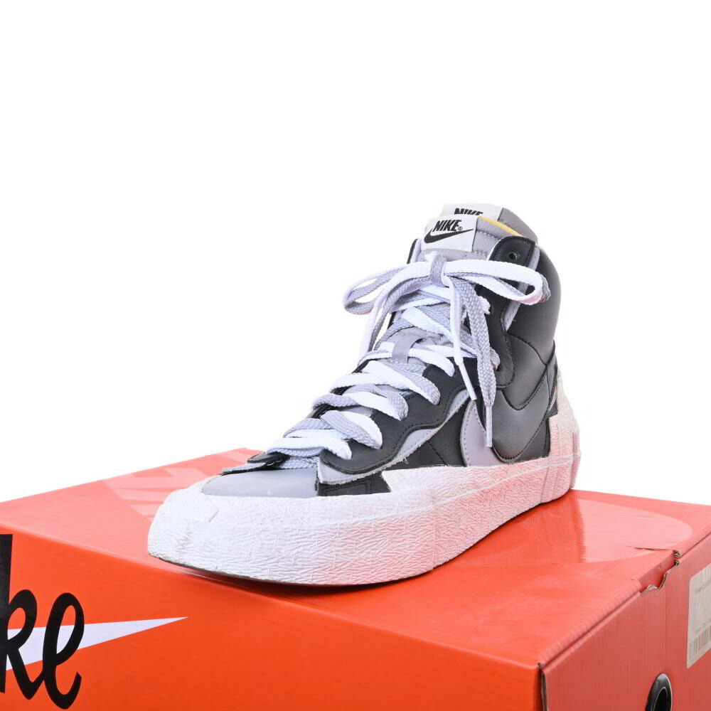 NIKE × Sacai BLAZER MID スニーカー 28.5cm ホワイト ナイキ 【中古】