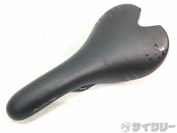 サドル  フィジーク サドル ALIANTE CARBON BLADED - 中古