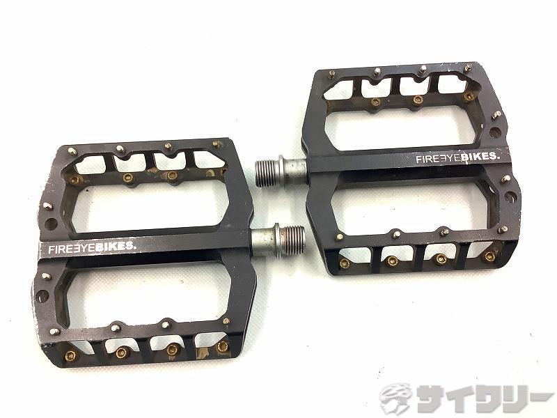 ペダル フラットペダル ファオヤーアイ ペダル GRILL ブラック - 中古