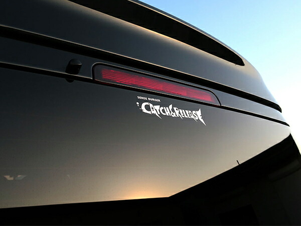 楽天市場 キャッチ リリース ステッカー 車 カーステッカー デカール 魚 釣り フィッシング Catch Release 面白い 個性 ワッペン クーラーボックス 釣行 釣り師 防水ステッカー シンプル ブラック ホワイト 送料無料 カー用品直販店 D Box 楽天市場店