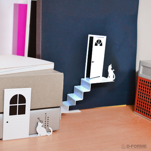 ペレグデザイン ブックステアーズ Book Bookends Design Peleg Stairs おしゃれ かわいい ねこ ブックエンド ブックスタンド ホワイト メタル 本たて 本立て 高評価 ブックスタンド