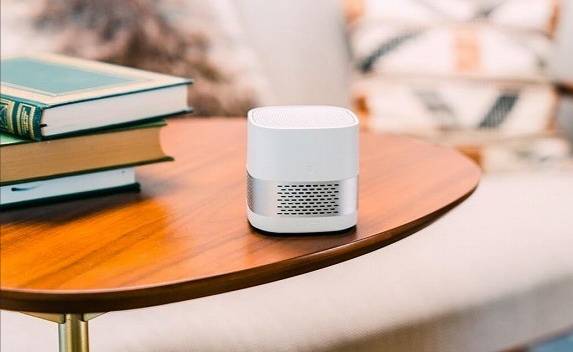 Luft Cube 花粉 プラチナシルバー 空気清浄機 小型 ウイルス 超軽量 静音 オフィス 車 ナノ技術 簡単 septicin Com