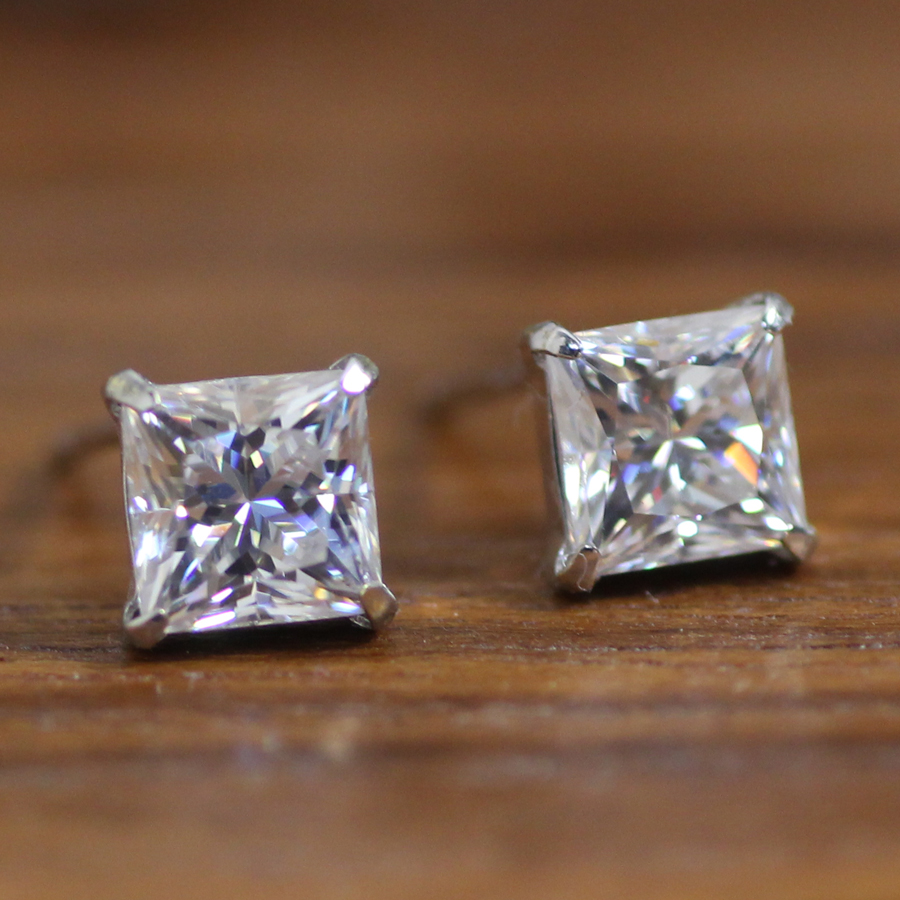 10mm モアサナイト 両耳スタッズ 一粒 ピアス メンズ モアサナイト 0.3ct シルバー925 スタッド