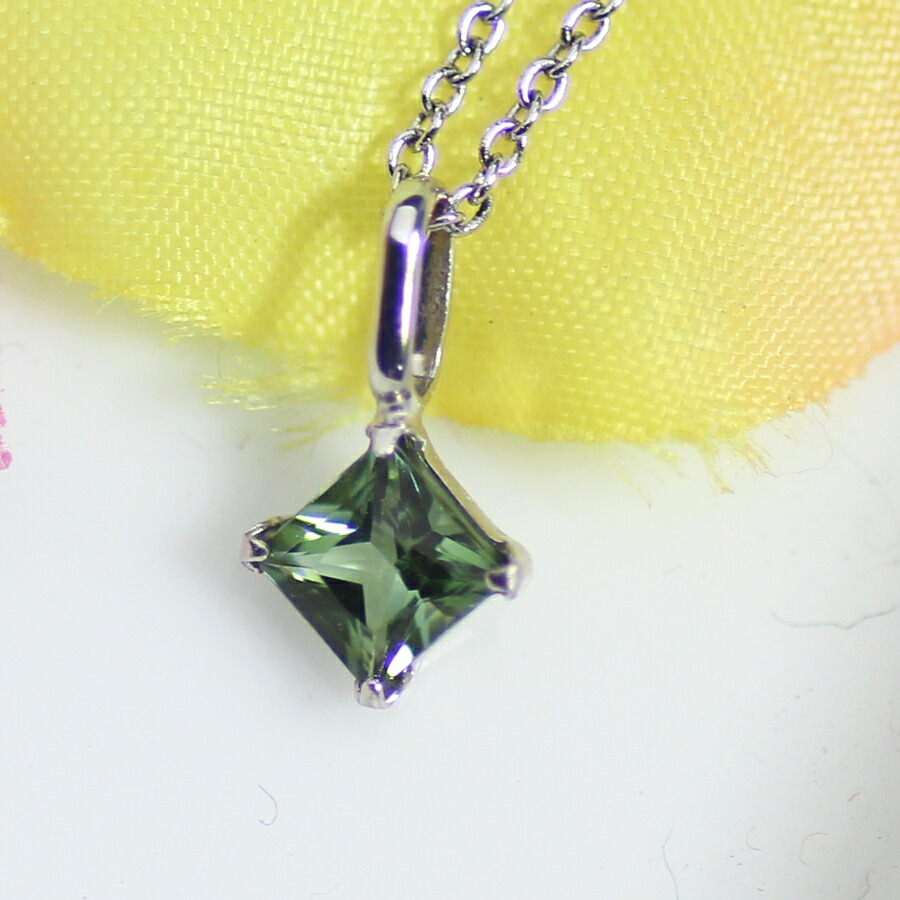K18WG グリーントルマリン ペンダントトップ 楽天市場】K18 グリーントルマリンペンダントトップ 4.0mm×6.0mm