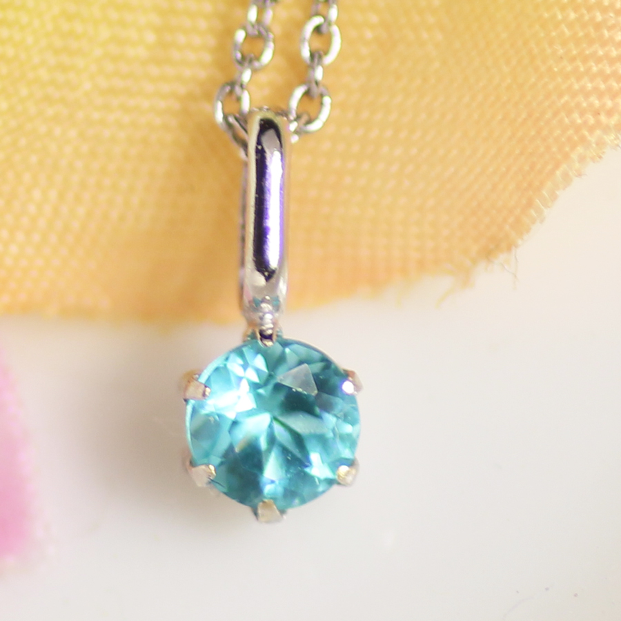 K18WGペントップ 約4.3g 楽天市場】【ポイント10倍☆超ポイントバック祭】ペンダントトップ