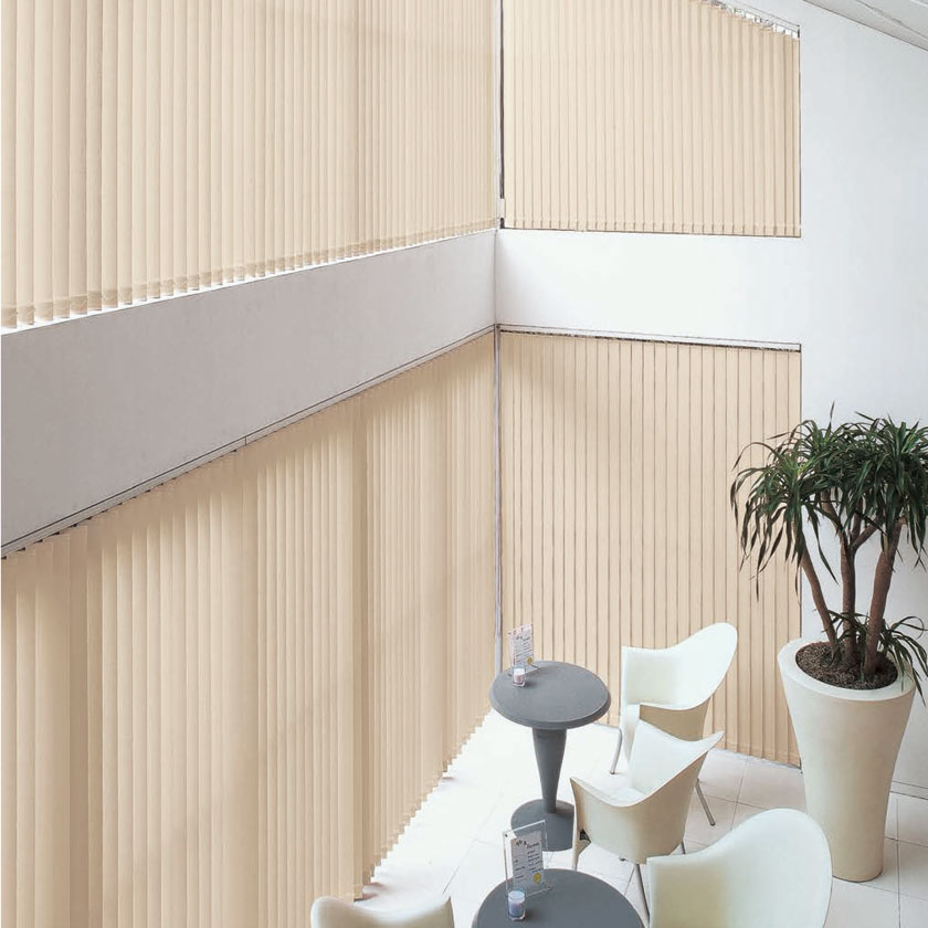 タテ型ブラインド タチカワブラインド▼バーチカルブラインド 傾斜窓80▼ライフ V-3104～3113 80mm巾 スラット 無地 ウォッシャブル【幅(WA)3801～4000×高さ(HA)1001～1400mm】
