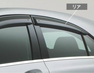 ☆Mercedes-Benz純正アクセサリー サイドバイザー リア左右セット Cクラス（W204）セダン用 M2047302010MM
