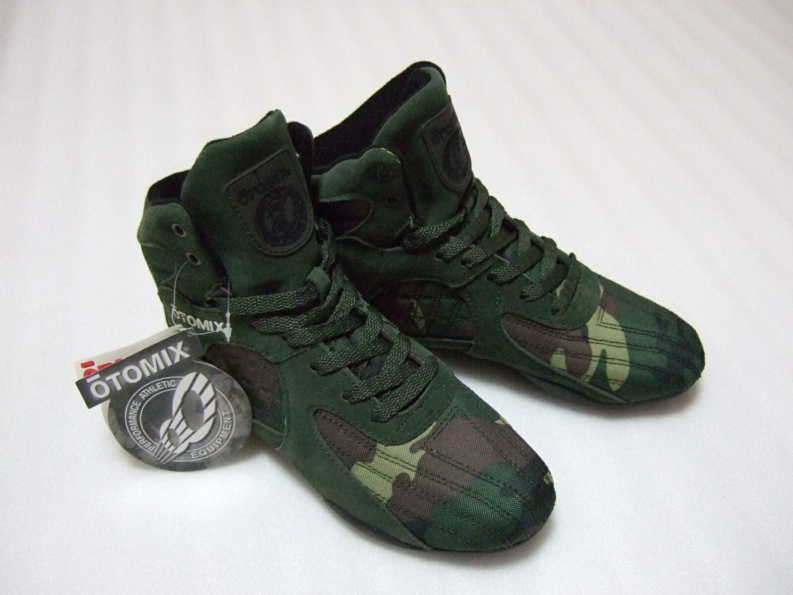 楽天市場 オートミックス トレーニングシューズ Stingray Escape カモフラージュ Oto Mix スティングレー エスケープ ウエイトトレーニング 筋トレに最適 ボディビル フィジーク メンズ スクワット デッドリフト ボクシングにも だっちょん先生