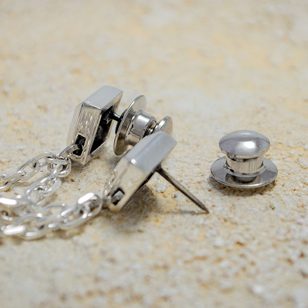 高質で安価 ラペルピン シルバー スーツ スーツアクセサリー ブラックキュービックジルコニア チェーン シルバー925 アクセサリー パーティー ギフト プレゼント Dagdart ダグダート Dk 019bcz 格安 Poloelevators Com