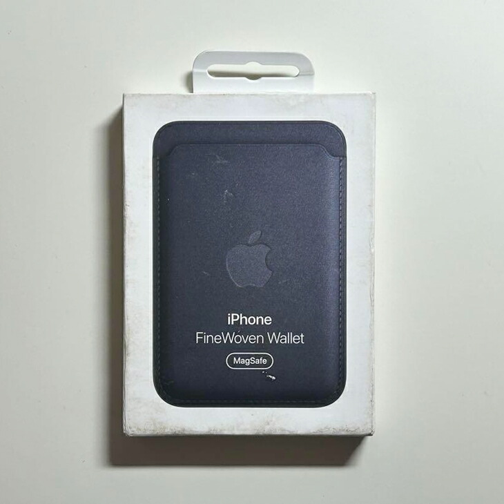 MagSafe対応iPhoneファインウーブンウォレット - トープ