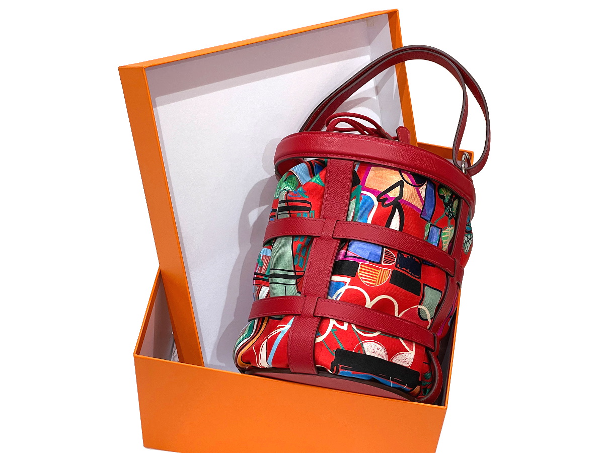 HERMES(エルメス) ミュザルディーヌ ルージュカザック レッド赤 イエロー黄 ホワイト白 ヴォーエプソン シルク パラジウム金具 シルバー金具 X刻印 ショルダーバッグ 2WAY ハンドバッグ 肩掛け レディース 40802158297【中古】【アラモード】 HERMES(エルメス) ミュザルディーヌ ルージュカザック レッド赤