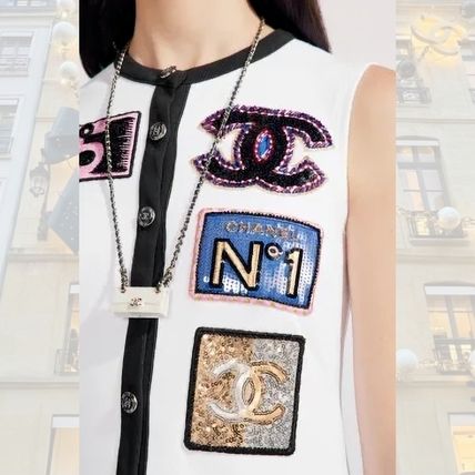 ［PR］【極美品】23C 新作 CHANEL シャネル P74085 V64275 00100 飛び降りる背広 38 エンブロイダリーリブ 伸ばすことティーシャツ 白いこと×黒いこと×マルチ色合い 中古 ノースリーブ 衣裳 トップス レディース お上さん用 ブランド名 滅多に無い レア 差し上げ物 差し上げ物