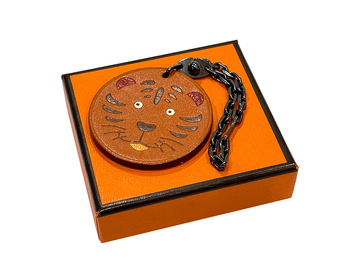 HERMES エルメス キーホルダー チャーム イノシシ 猪 レザー 2007 HERMES - 【中古】 エルメス バッグチャーム レザー シルバー925