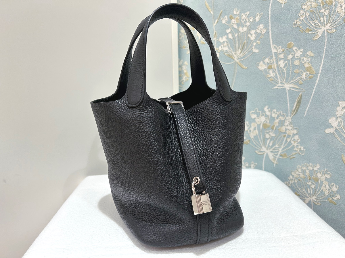 ［PR］【美品】HERMES エルメス ピコタンロック 18 PM トリヨンクレマンス ブラック シルバー金具 D刻印 中古 ハンドバッグ レディース 女性用 ブランド 黒 本革 レザー カーフ 希少 レア プレゼント ギフト バック 269,100円