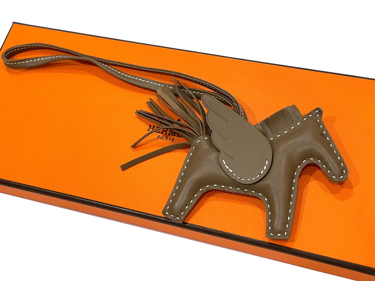 楽天市場】【新品】 エルメス バッグチャーム ロデオMM ペガサス