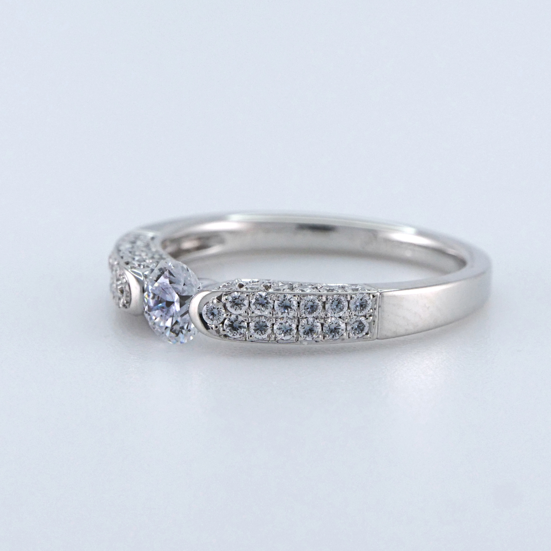 婚約指輪 エンゲージリング (品質保証書付き) ダイヤモンドリング 