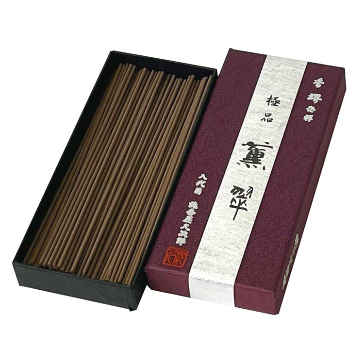 楽天市場】線香 極品 薫翠 最高級 家庭用 実用 お線香 沈香 寺院