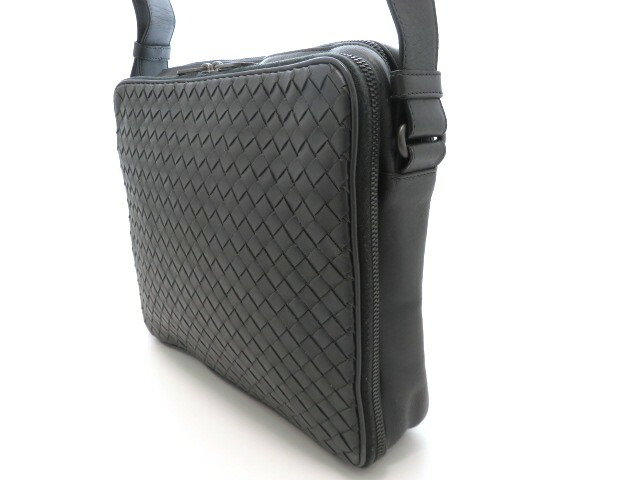 BOTTEGA VENETA ボッテガ・ヴェネタ イントレチャート カーフ