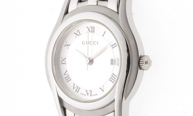 都内で GUCCI グッチ 腕時計 1900L 23.9g シルバー文字盤 5500L