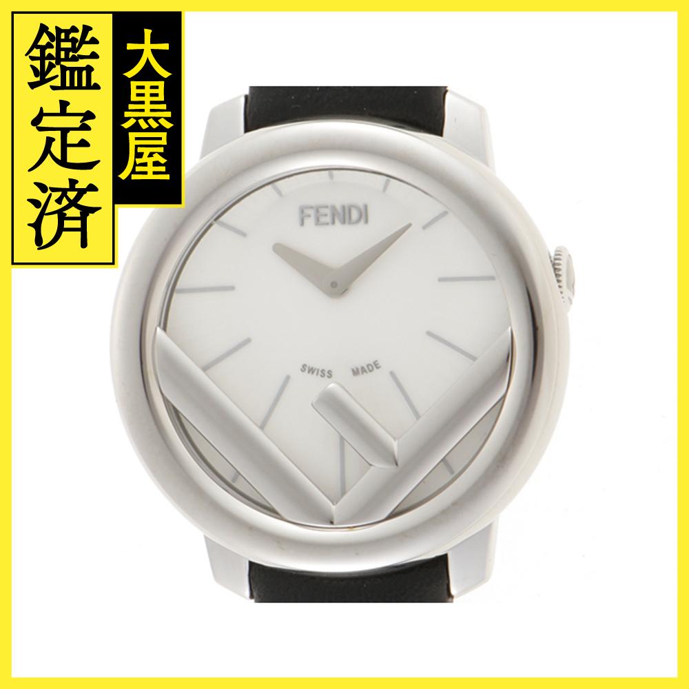 FENDI フェンディ ブラックダイアル 腕時計 バングル 3250L FENDI フェンディ 3250L バングルウォッチ QZ ブラック文字盤