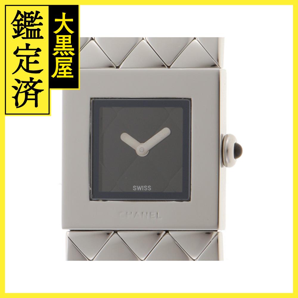 【新品電池】シャネル マトラッセ 黒文字盤 腕時計 スクエア パテント純正ベルト 楽天市場】【ウォッチ】CHANEL シャネル マトラッセ SS 革ベルト