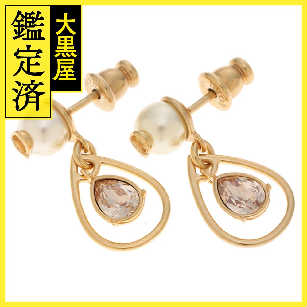 状態良好❤️Dior ゴールドメッキ ピアス パール付き Dior ゴールドメッキ パール付きピアス - メルカリ