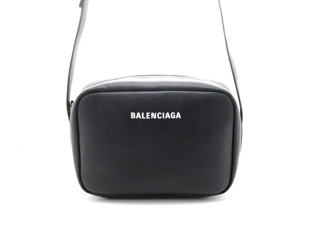 BALENCIAGA バレンシアガ バッグ エヴリデイ カメラバッグ ブラック レザー 679267 ショルダーバッグ レザー ブラック ユニセックス【中古】