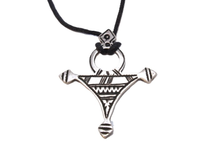 JEWELRY ジュエリー Adawat’n Tuareg アダワット トゥアレグ バカゼンスンスルトネックレス T192N005SV SV925シルバー/コットンコード メンズ【中古】460