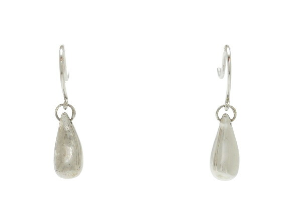 TIFFANY&CO　ティファニー　ティアドロップフックピアス　SV　シルバー　3.8g　2148103864834　【200】