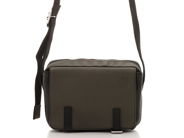 LOEWE ロエベ 御徒面子 アナ瓦 ミリタリー ショルダーバッグ カーキ/黒いこと  なめし革 ショルダーバッグ なめし革 カーキ/黒いこと  カーキ  メンズ【中古】460