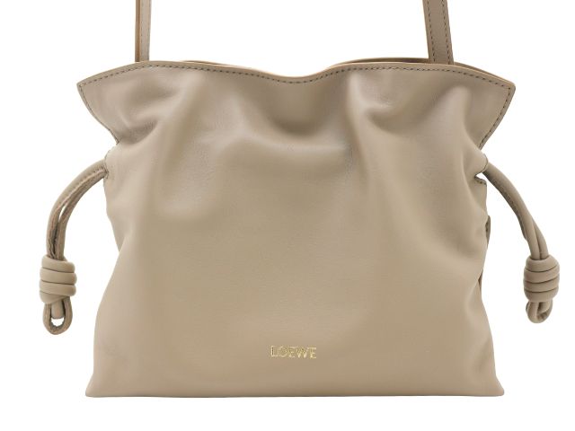 LOEWE ロエベ 御徒面子 フラメンコクラッチペダル ミニ 子ウシ 沙子 A411FC2XA6 レディース 2148104115188【中古】【200】