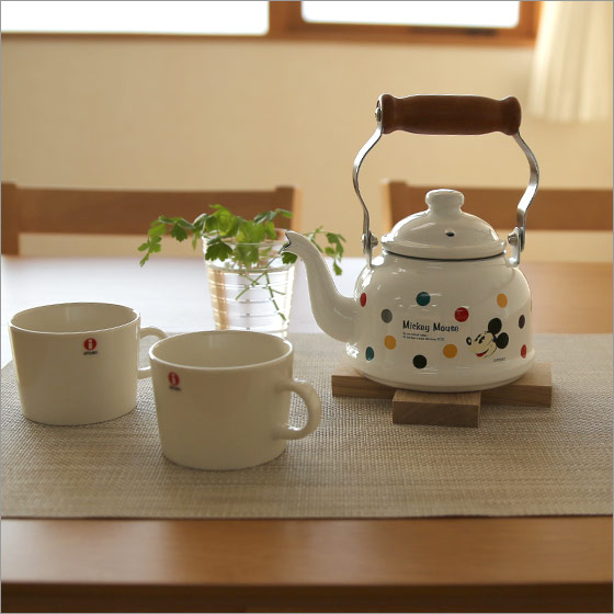 Daily 3 Fuji Enamel Disney Mickey Amp ミニーシリーズ 0 9l Tea