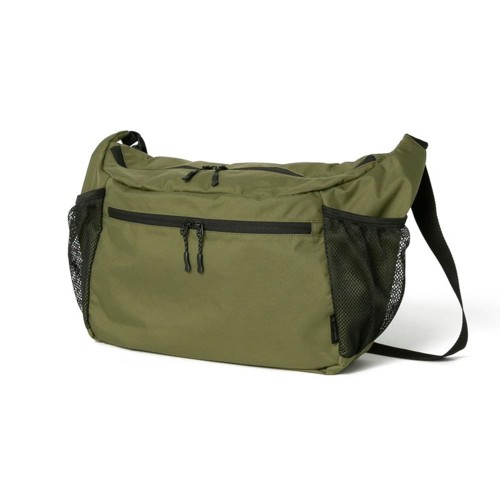 スノーピーク(snow peak)上半身御徒面子 2025New Everyday Use Middle Shoulder Bag size One OLIVE AC-25SU403 電気容量17L 難民キャンプ アウトドア